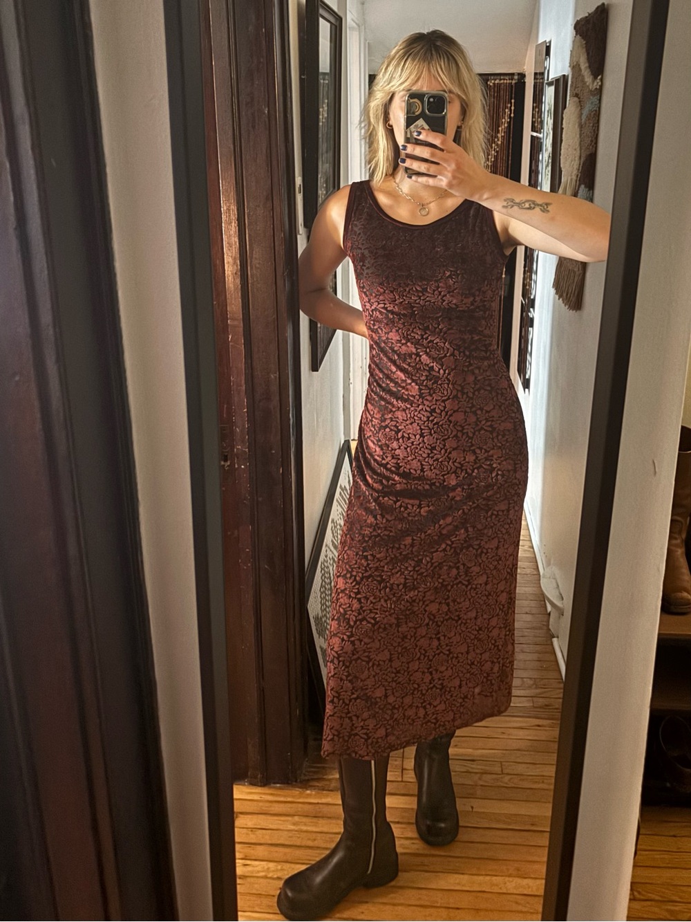 Sleeveless 90s Pink/Burgundy Floral Velvet Maxi Dress